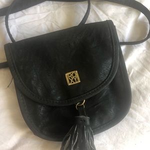 Black Roxy strap purse PERFECT FOR CHRISTMAS❤️🎄